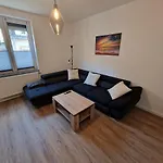 Lenz Apartment *