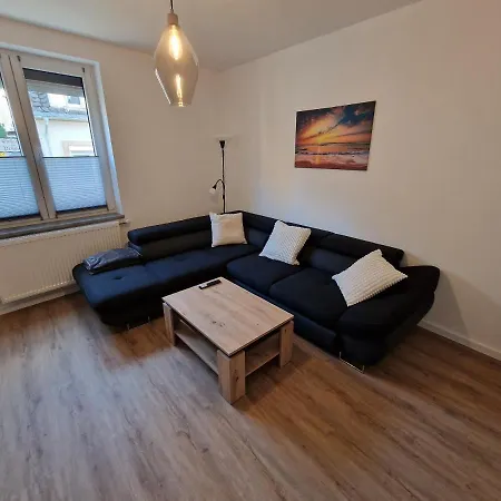 Lenz Apartment *
